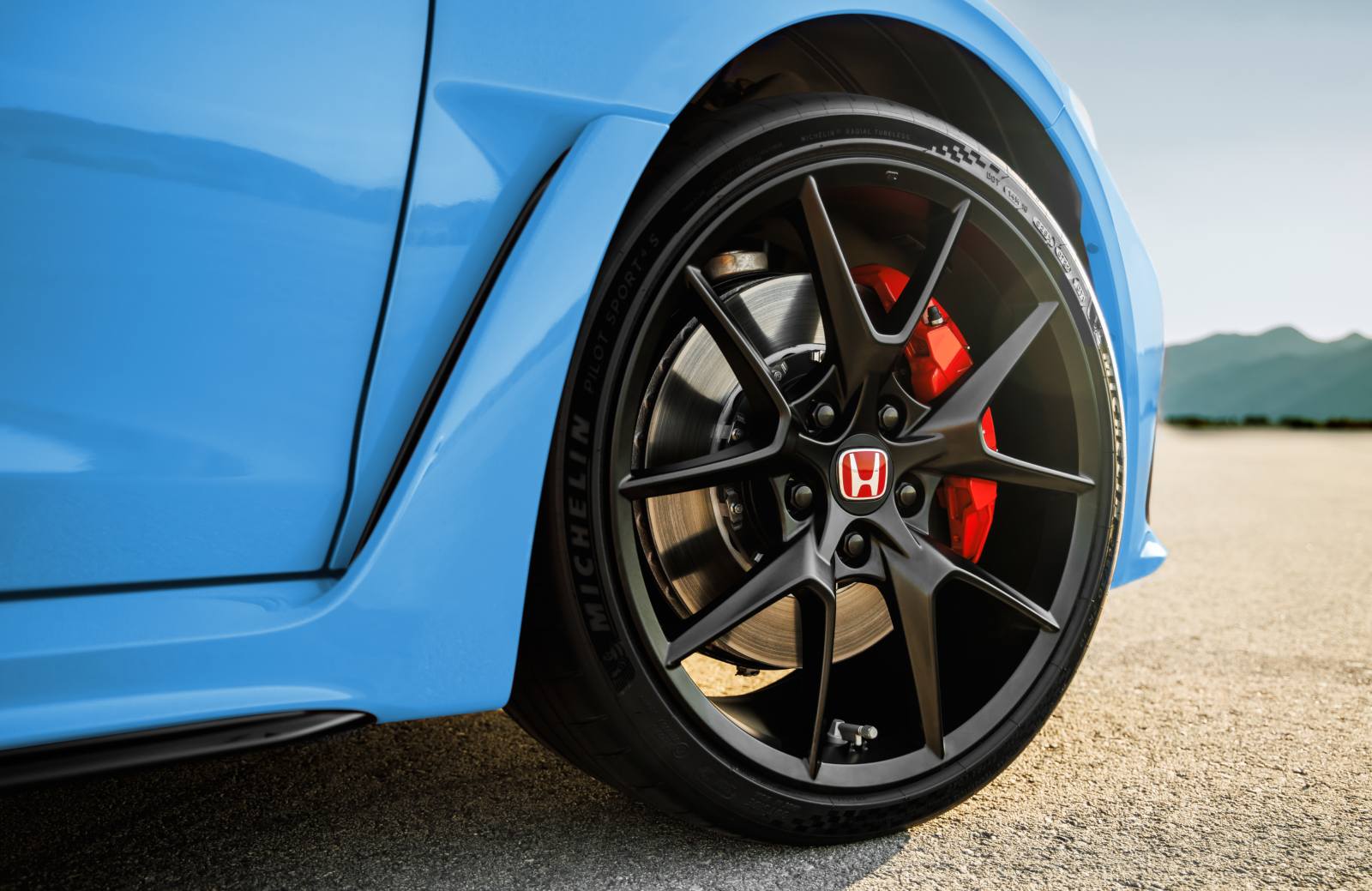 Honda verbetert ultieme hot hatch met handbak