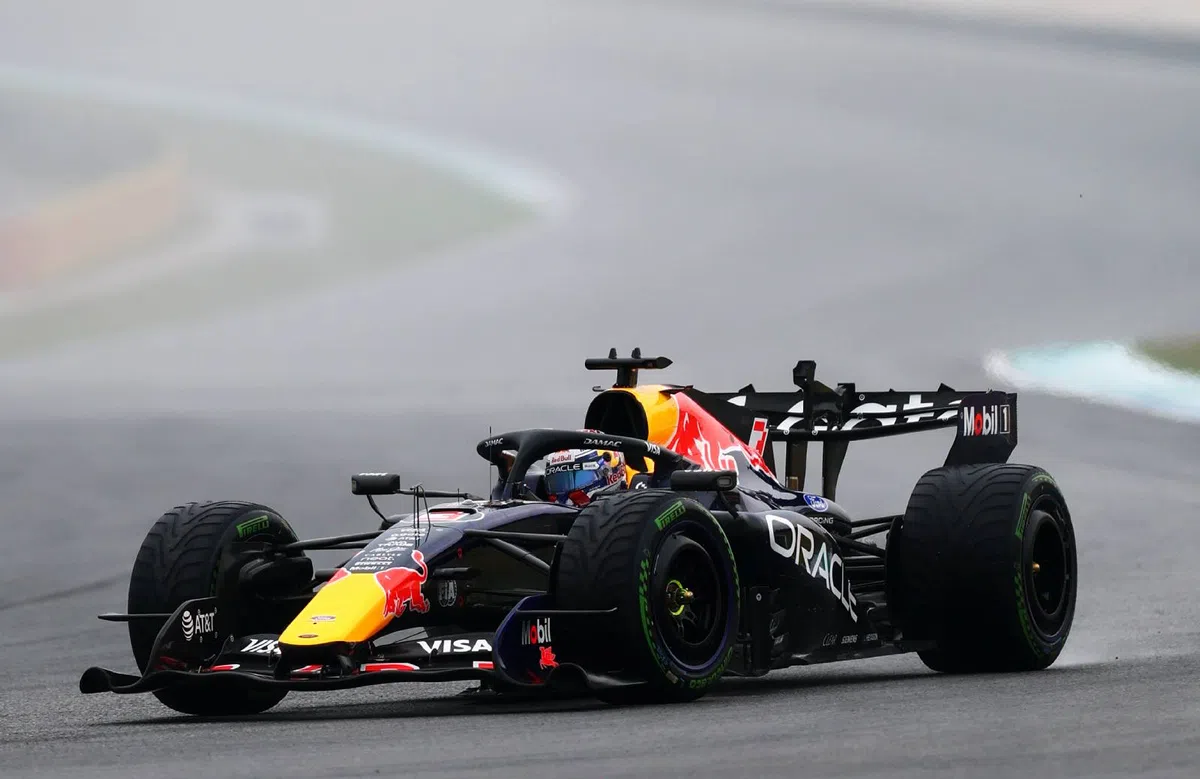 Waarom vielen zoveel F1-auto's stil in Maleisië?