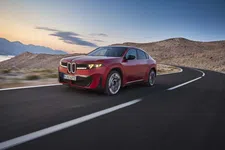 Nu officieel: de nieuwe BMW iX4, met meer range dan de iX3