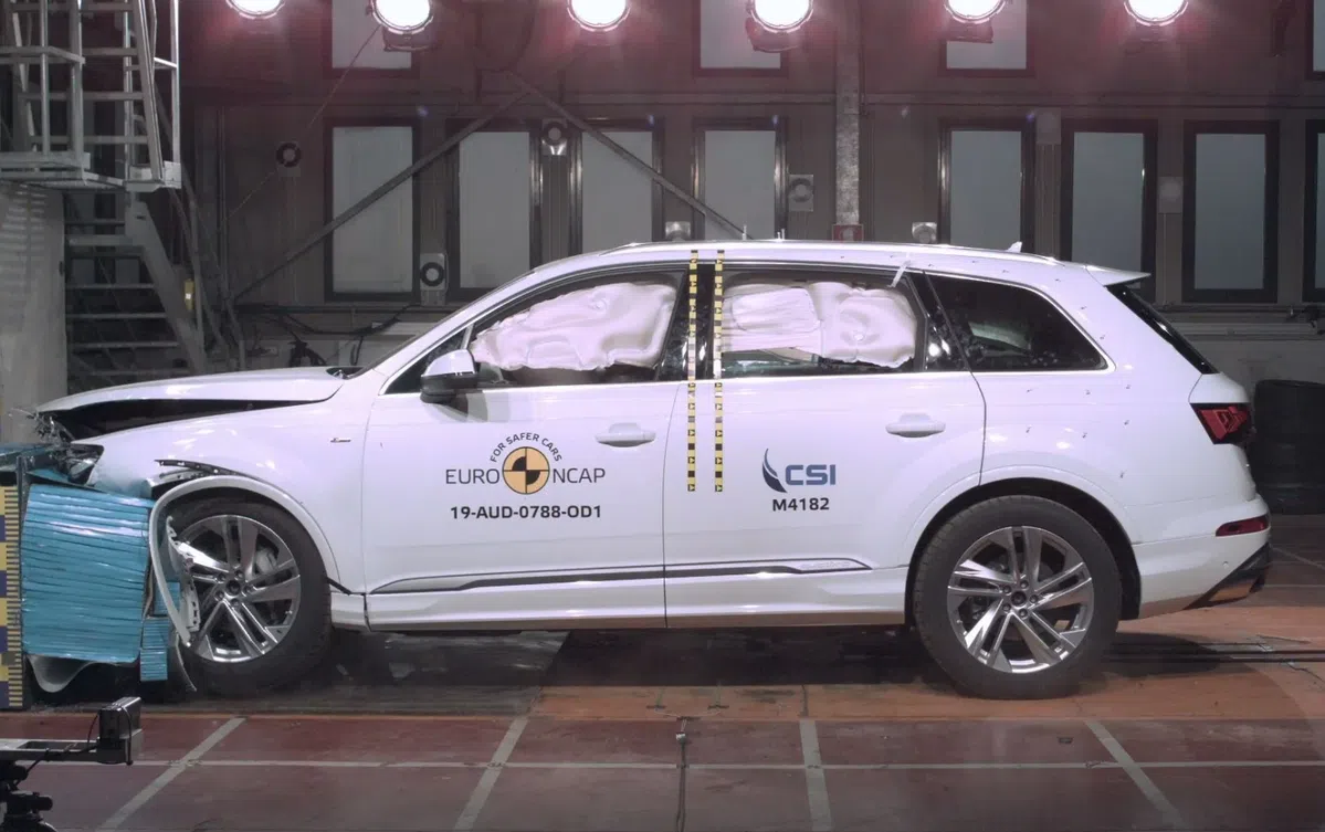 De Audi Q7 is de eerste auto die dit perfect doet na een crash