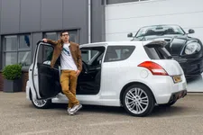 De Suzuki Swift Sport van Raymond is goedkoop, licht en verslavend leuk #MijnAuto